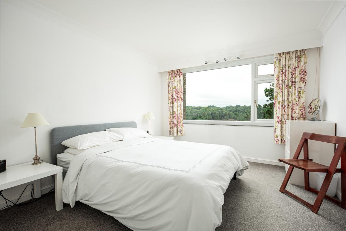 2 bed apartment to rent in Ridgewood, Bristol 4