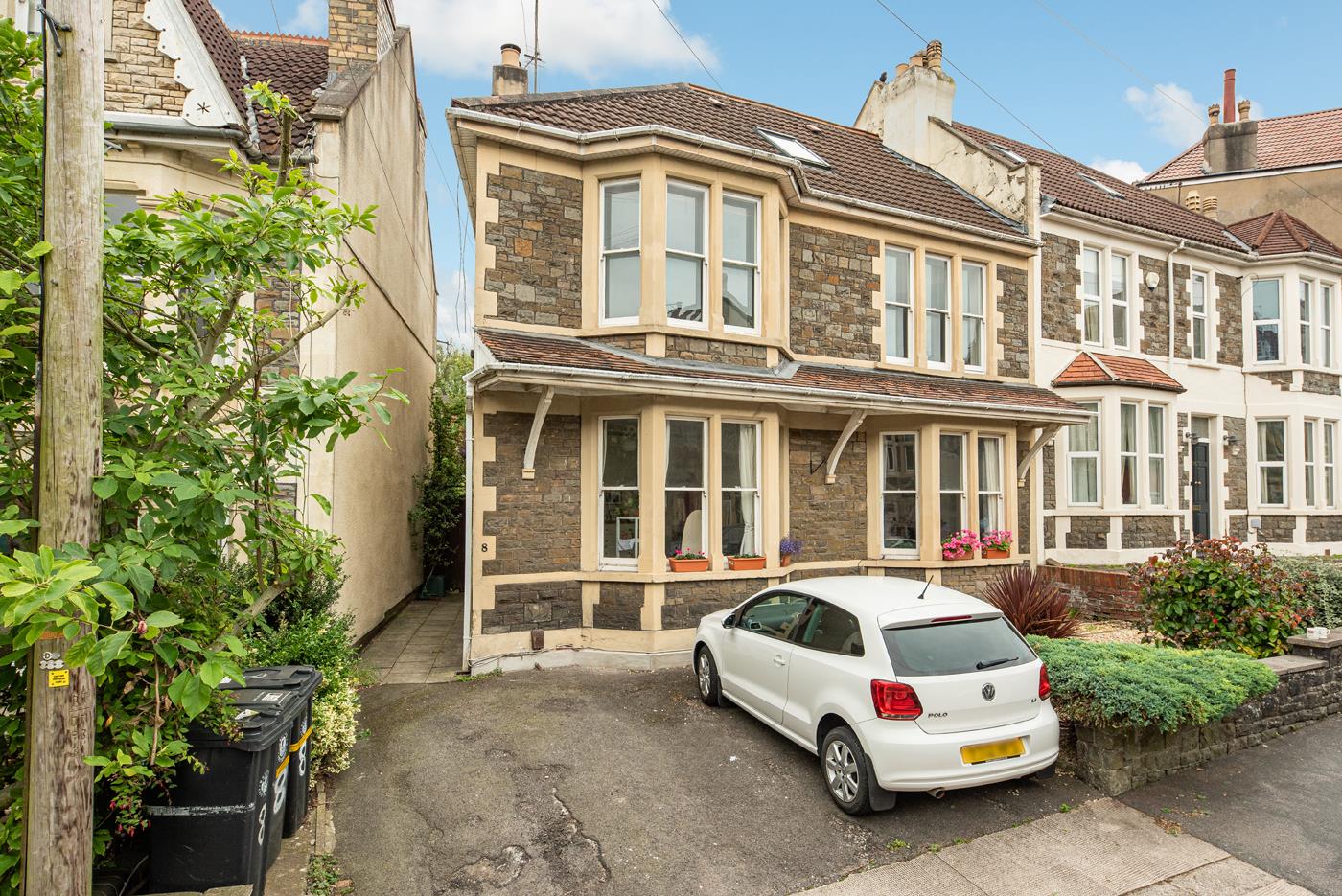 2 bed apartment to rent in Harcourt Road, Bristol - Property Image 1