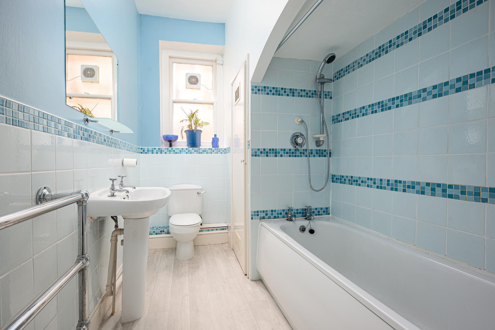 3 bed apartment to rent in Redland Road, Bristol 3