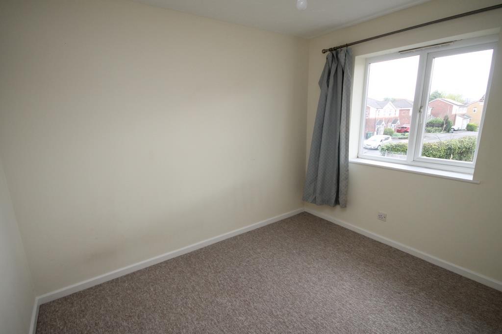 2 bed house to rent in Linden Drive, Bristol 7