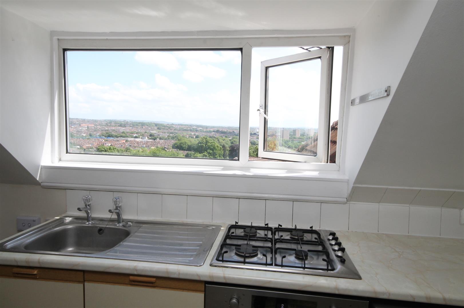 1 bed apartment to rent in Balmoral Road, Bristol 2