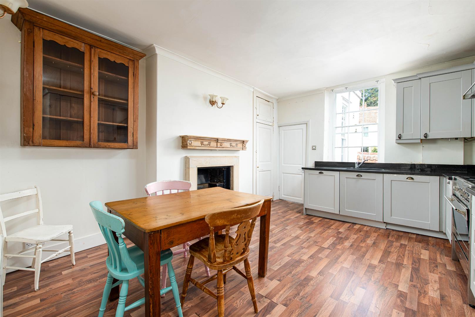 3 bed apartment to rent in Dowry Square, Bristol 6