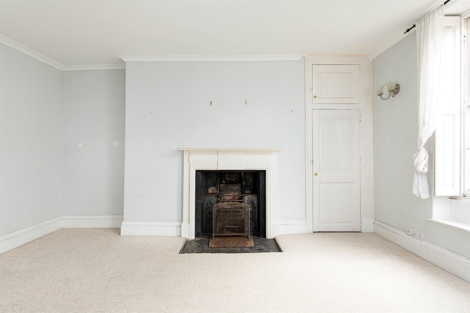 3 bed apartment to rent in Dowry Square, Bristol 7