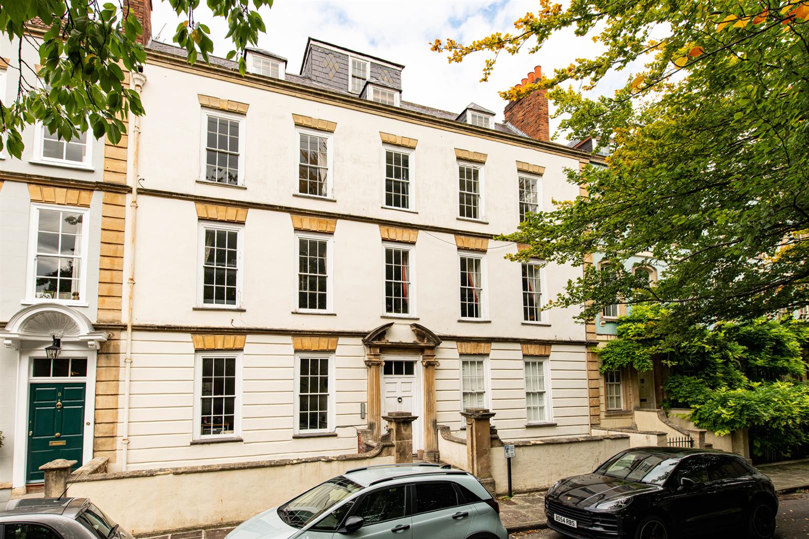 3 bed apartment to rent in Dowry Square, Bristol - Property Image 1