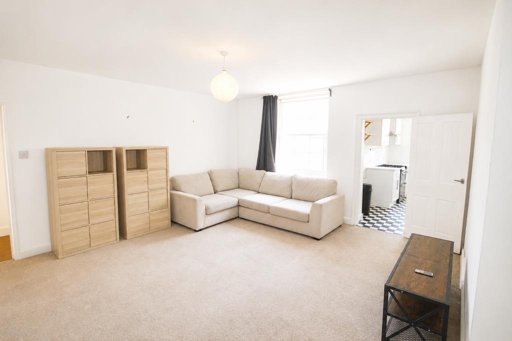 2 bed apartment to rent in Hotwell Road, Bristol  - Property Image 1