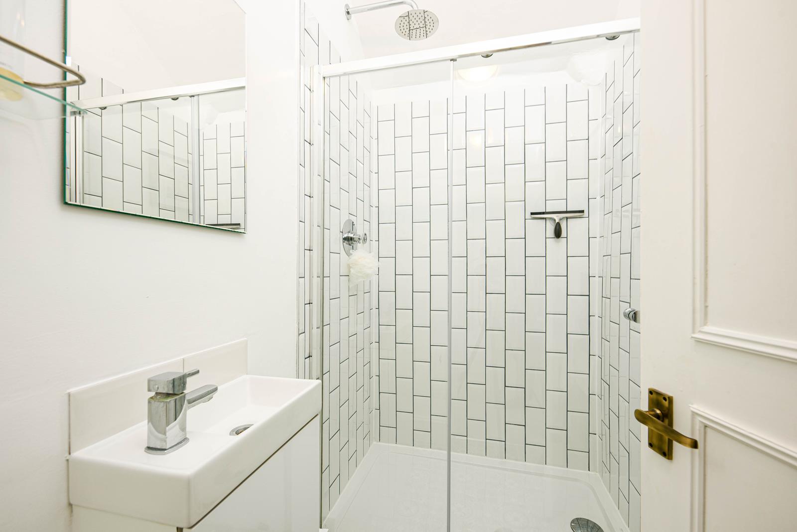 4 bed apartment to rent in Percival Road, Bristol 12