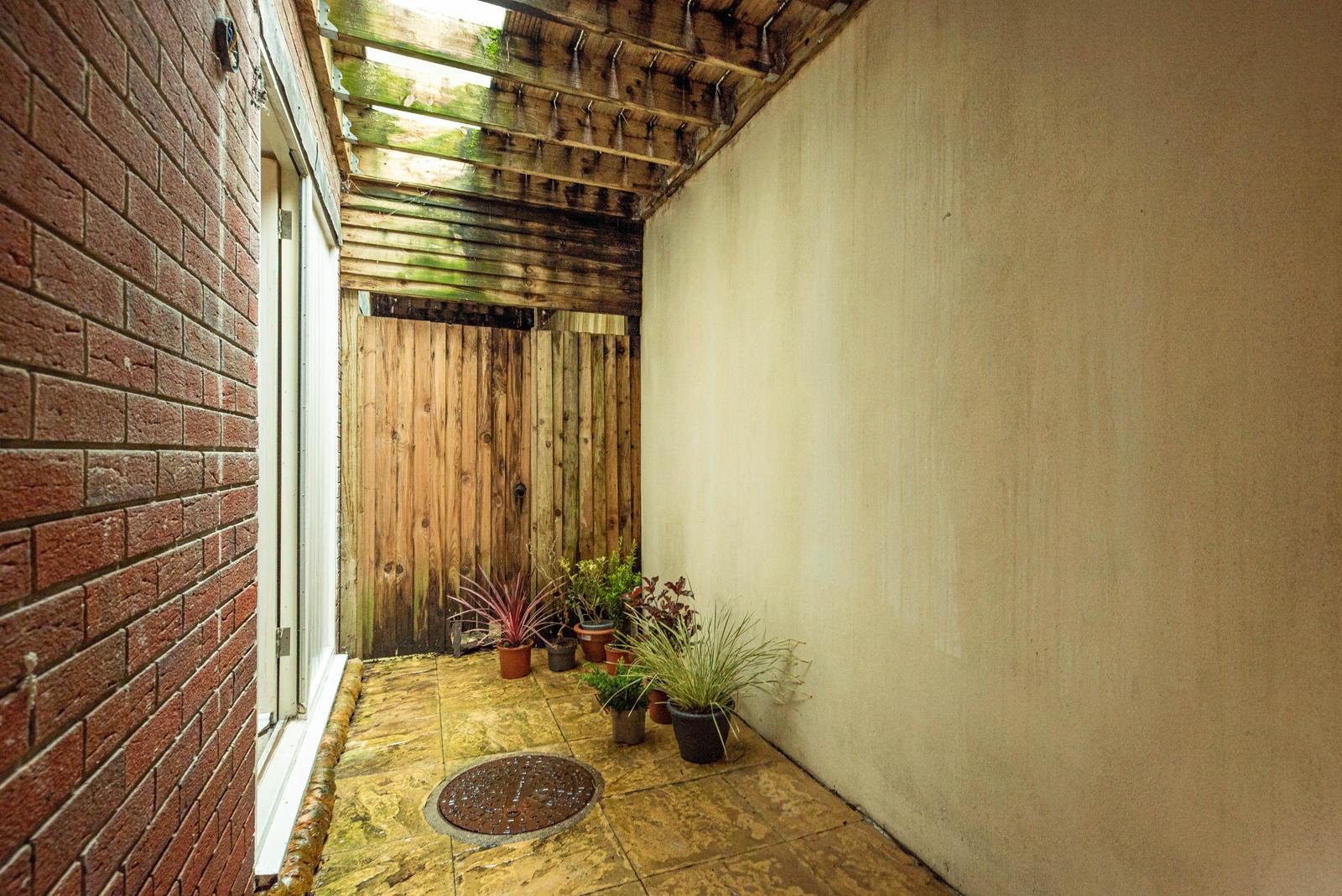 2 bed house for sale in Sydenham Road, Bristol  - Property Image 11