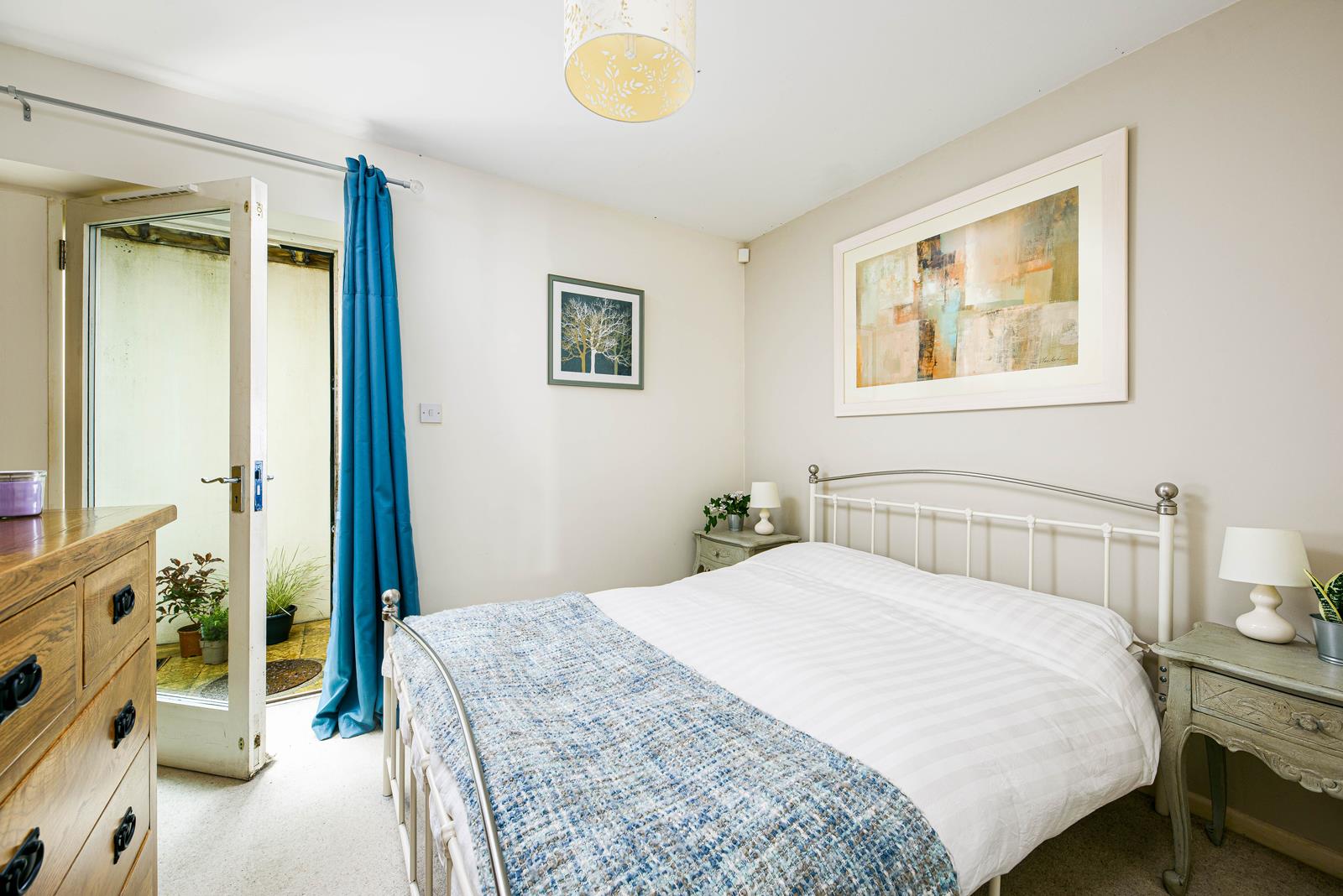 2 bed house for sale in Sydenham Road, Bristol  - Property Image 3