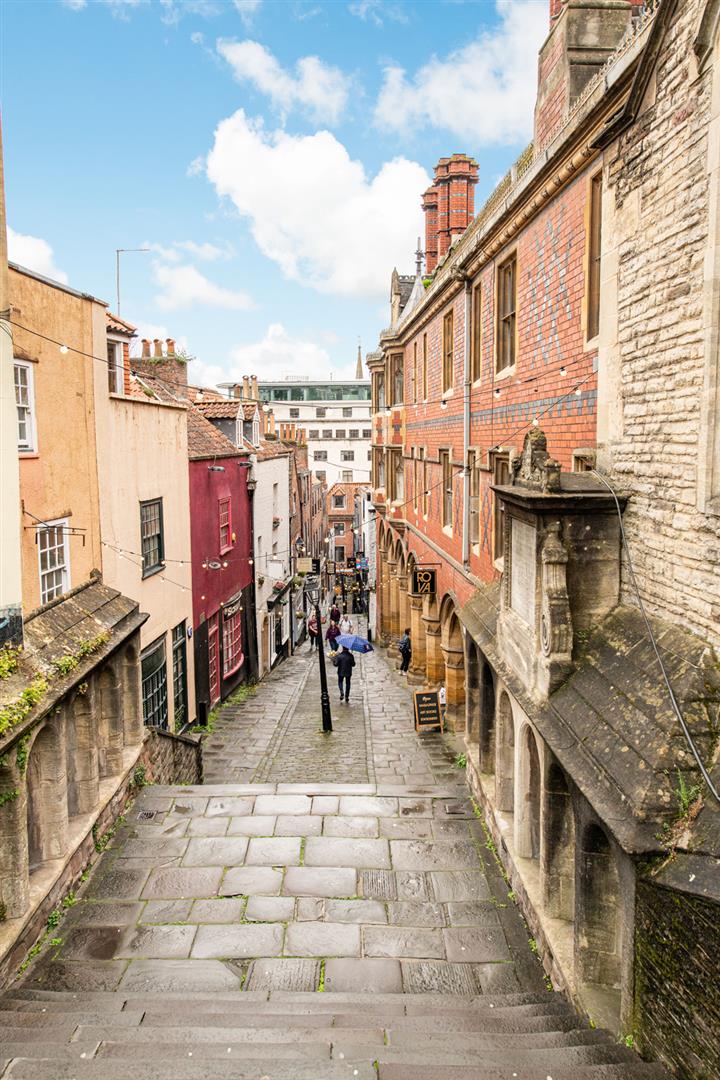 3 bed apartment to rent in Christmas Steps, Bristol 10