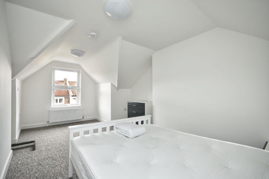3 bed house to rent in Richmond Terrace, Bristol  - Property Image 10