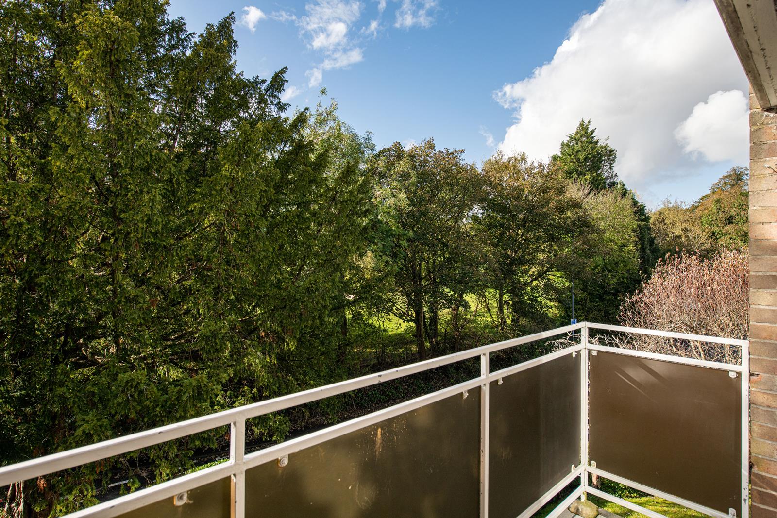 2 bed apartment for sale in Northover Close, Bristol  - Property Image 7