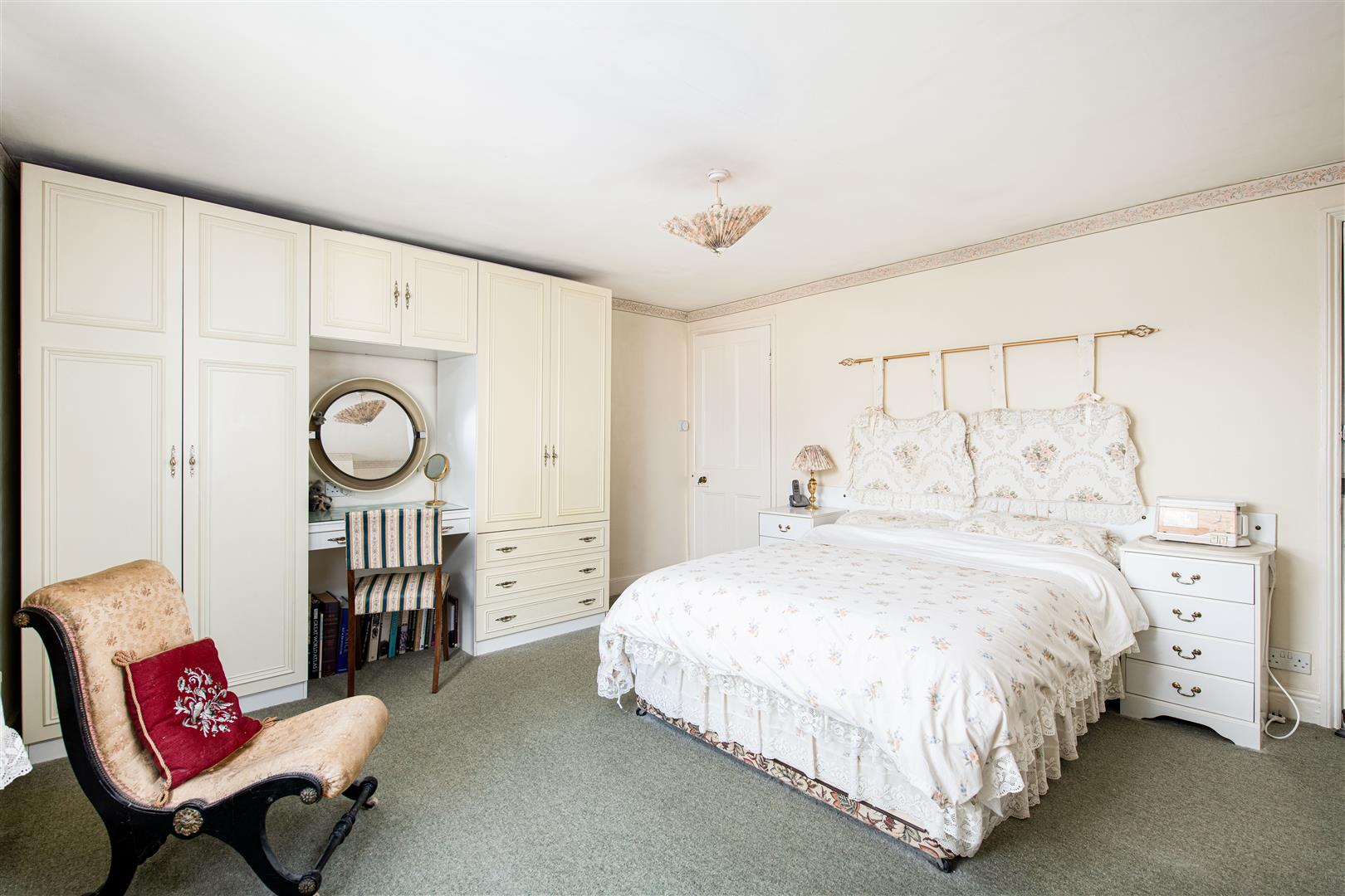 4 bed house for sale in Hillside, Bristol 7