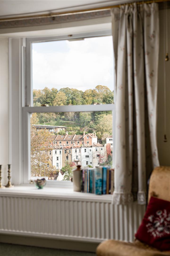 4 bed house for sale in Hillside, Bristol  - Property Image 10