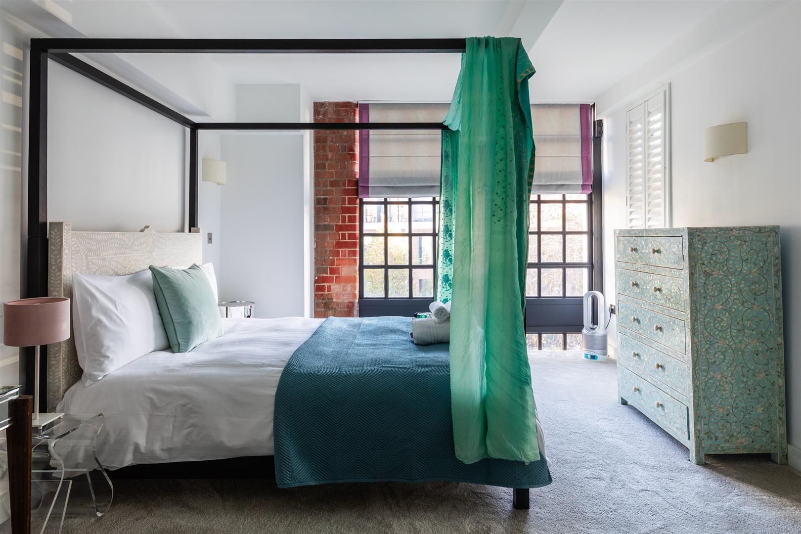 2 bed apartment to rent in Georges Square, Redcliffe  - Property Image 11