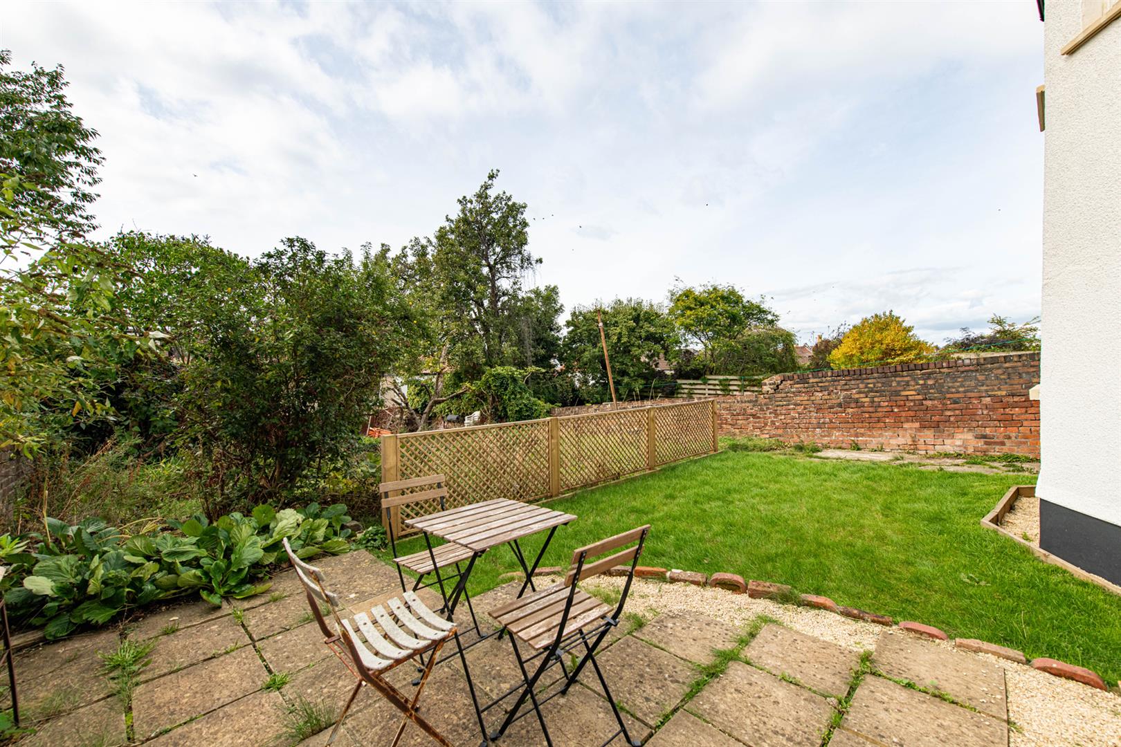 2 bed flat to rent in Belmont Road, Bristol 13