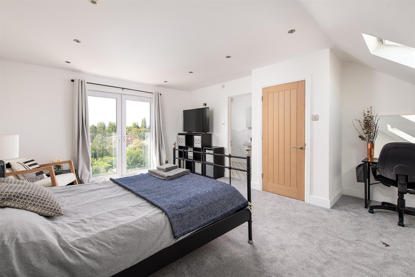 4 bed house for sale in Haytor Park, Bristol 7