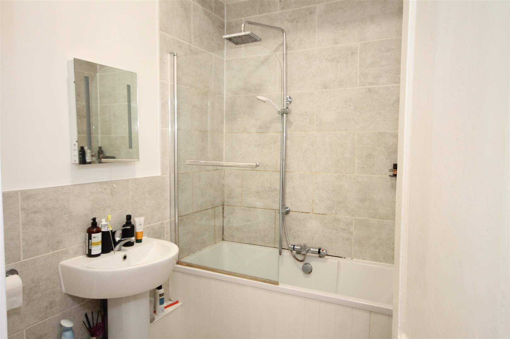 2 bed apartment to rent in Hotwell Road, Hotwells  - Property Image 5