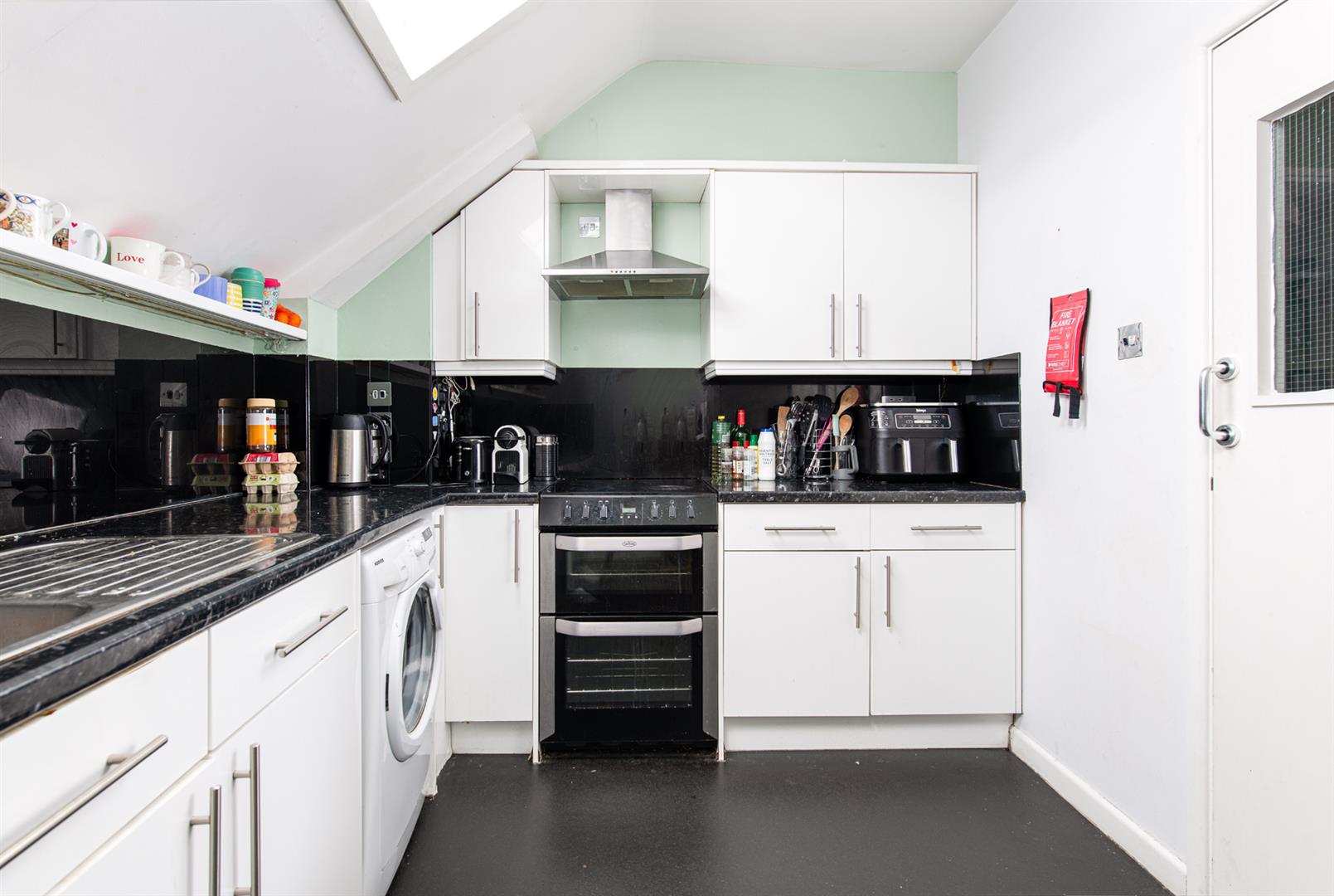 4 bed apartment to rent in Kings Parade Avenue, Bristol 1