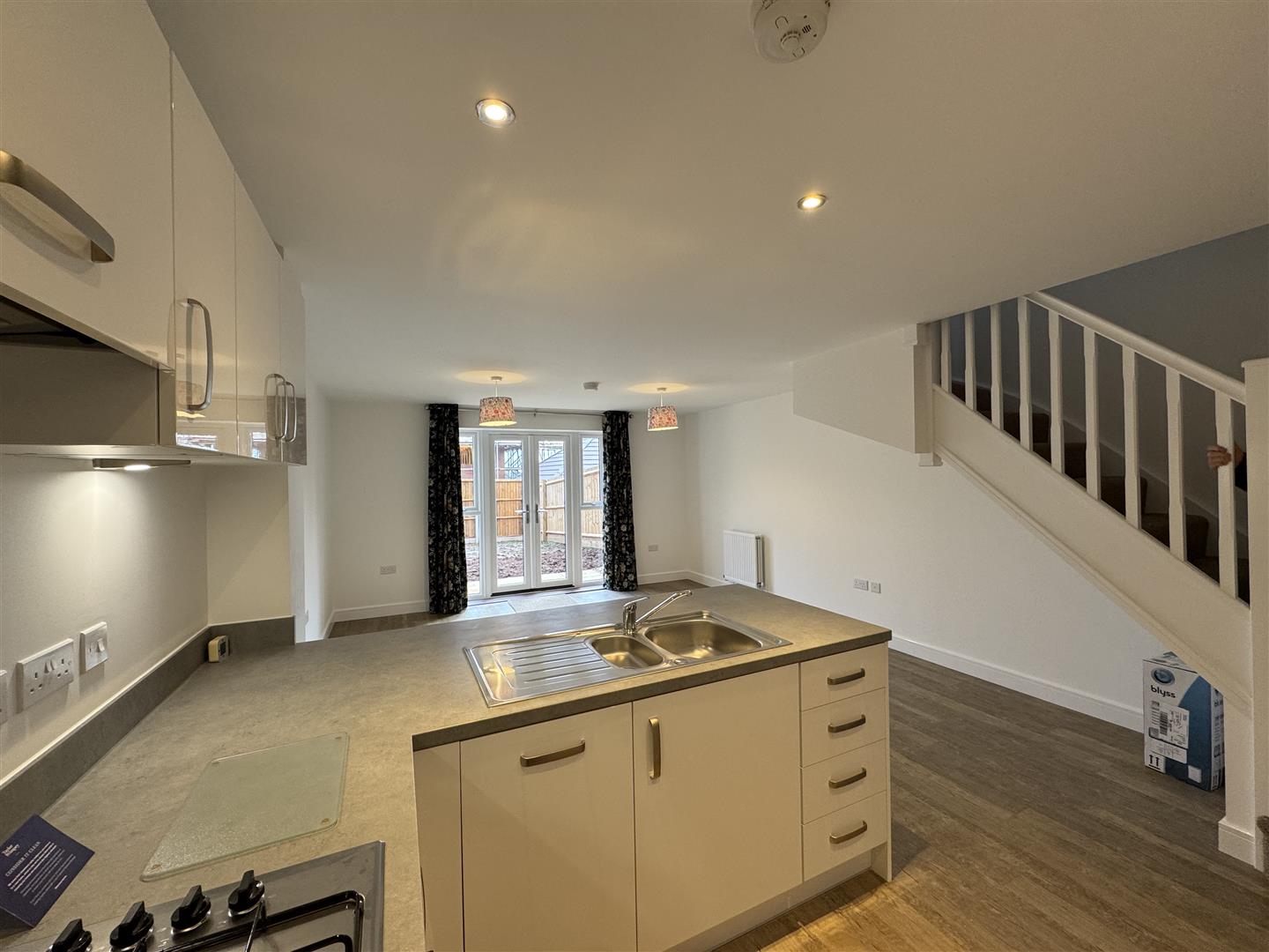 2 bed house to rent in St. Marys Grove, Bristol 2