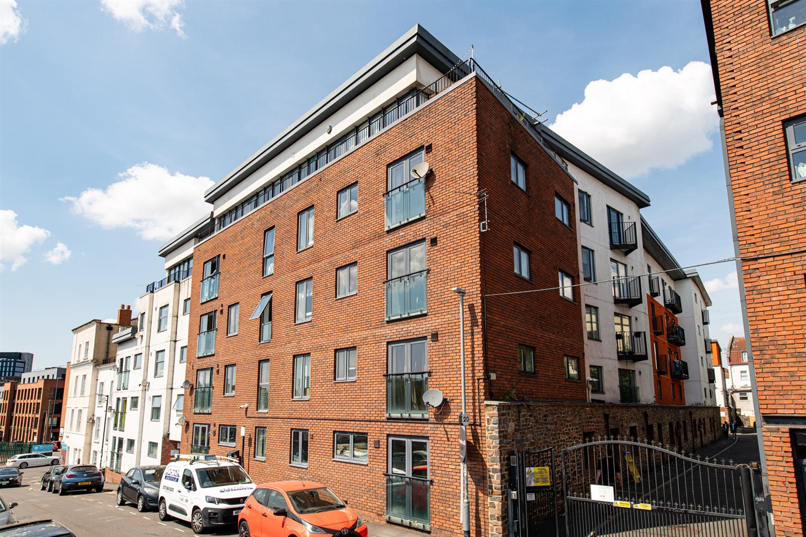 2 bed apartment for sale in Waterloo Road, Bristol  - Property Image 19