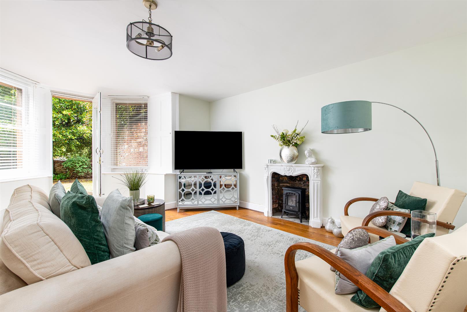 2 bed apartment for sale in Beaufort Road, Clifton, BS8