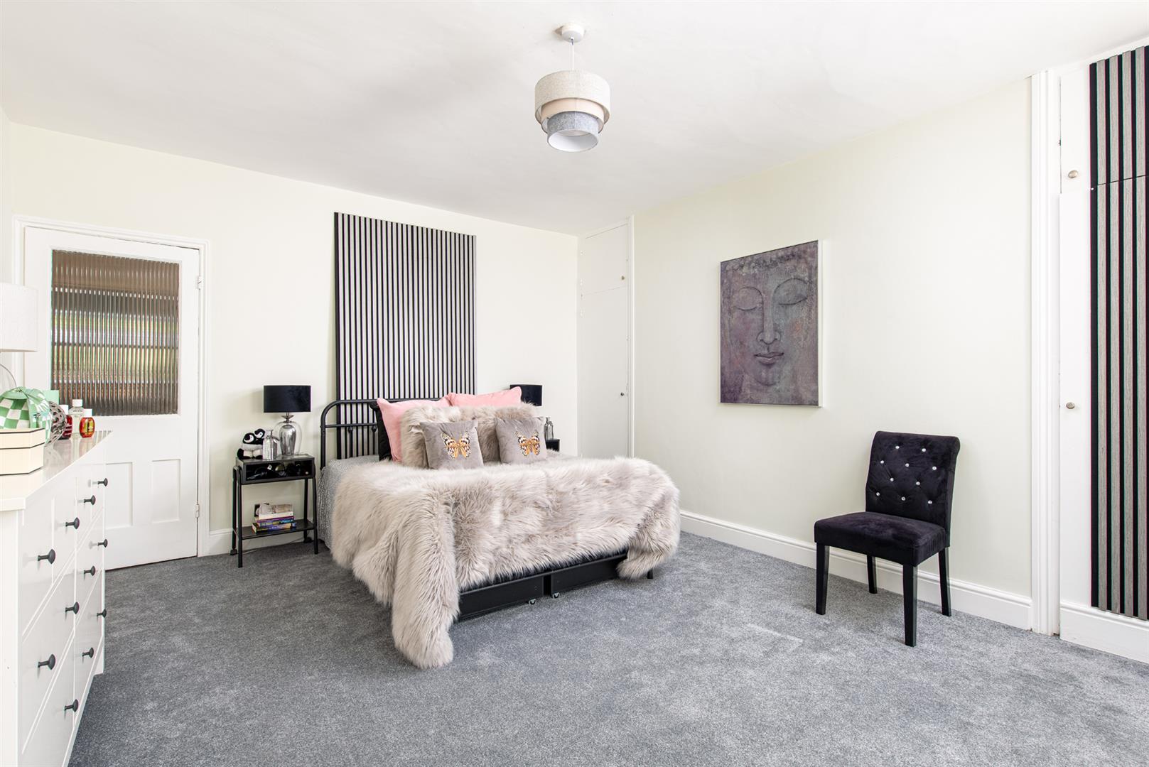 2 bed apartment for sale in Beaufort Road, Clifton  - Property Image 6