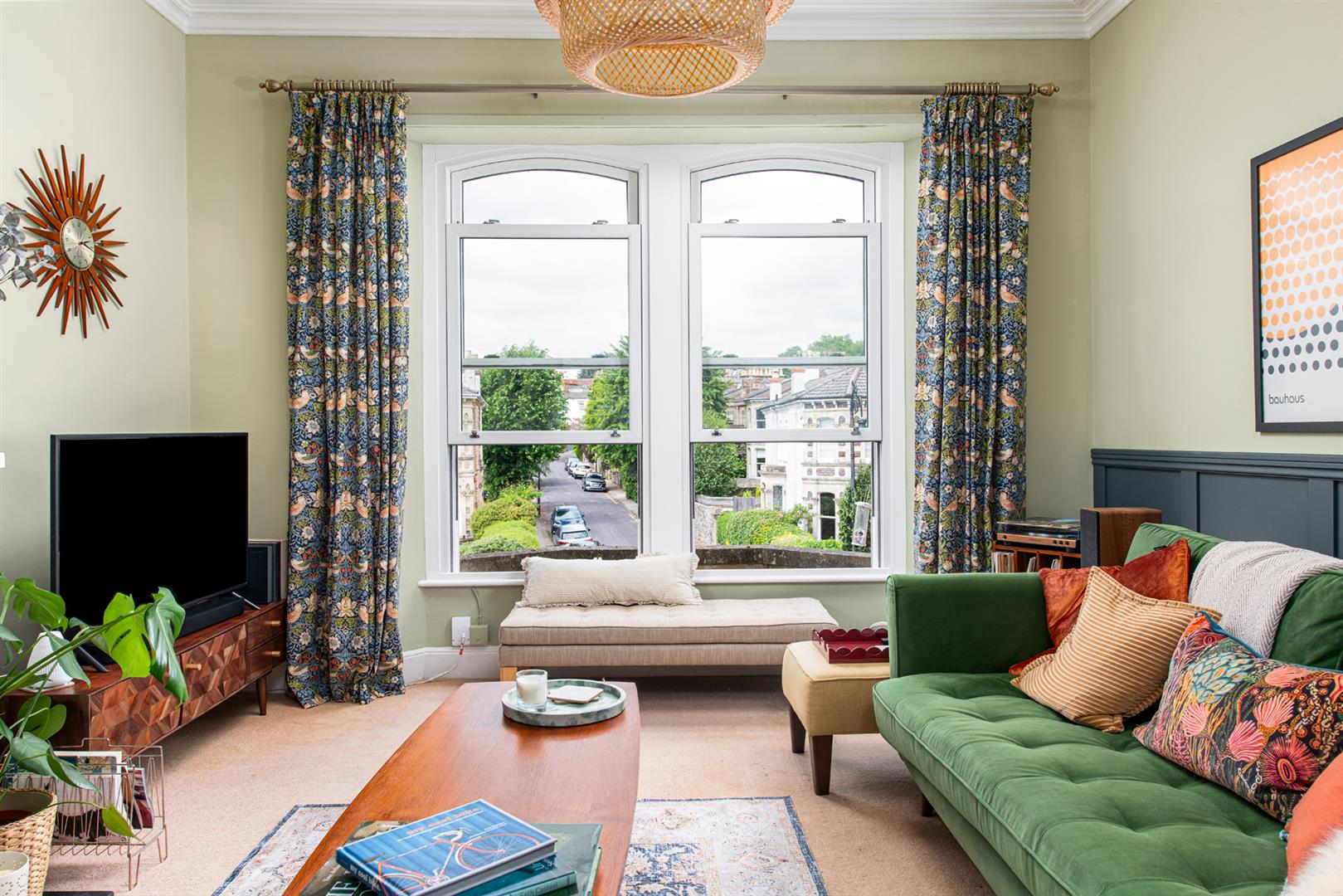 2 bed apartment for sale in Clyde Road, Bristol 6