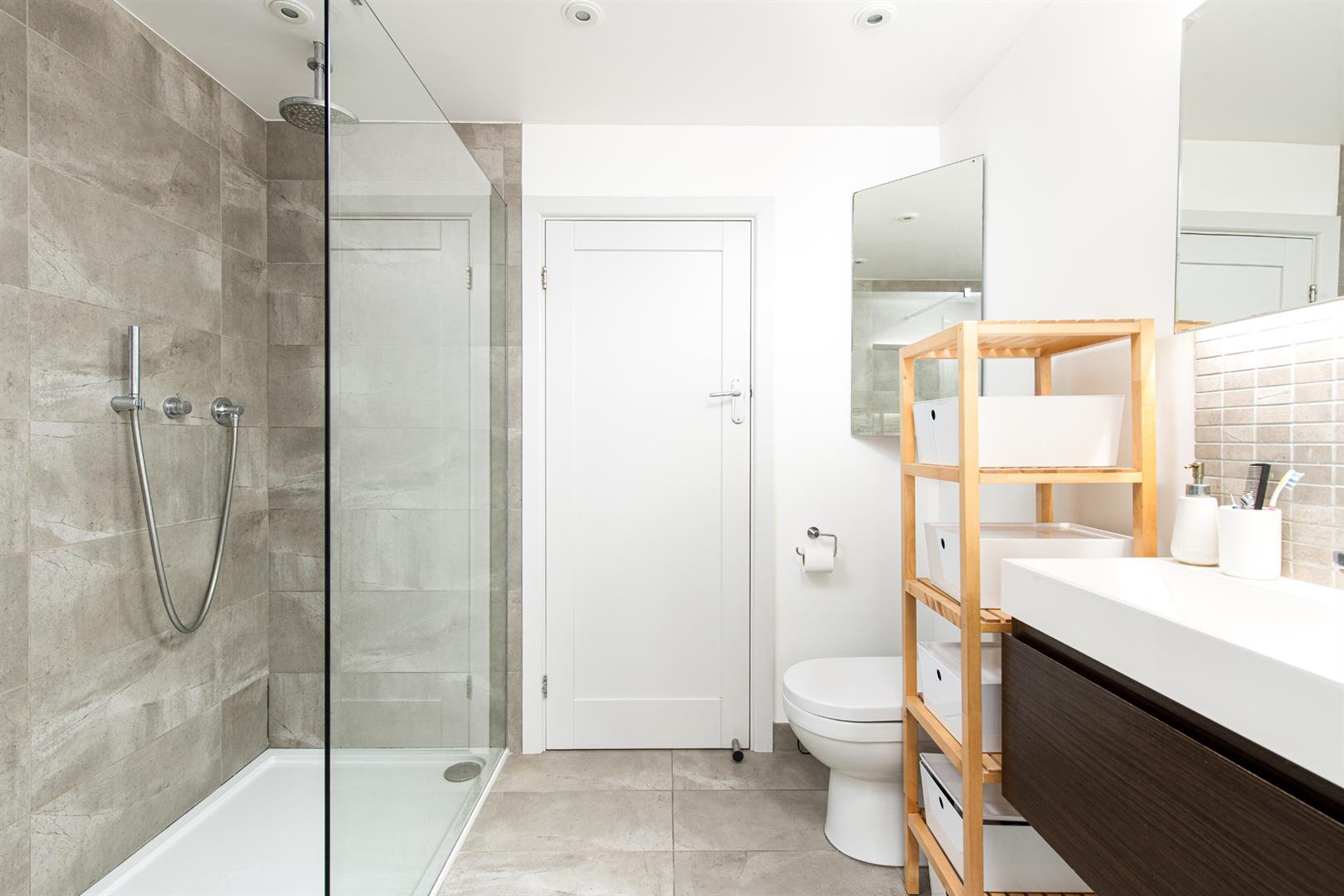 5 bed house to rent in Roman Way, Bristol  - Property Image 7