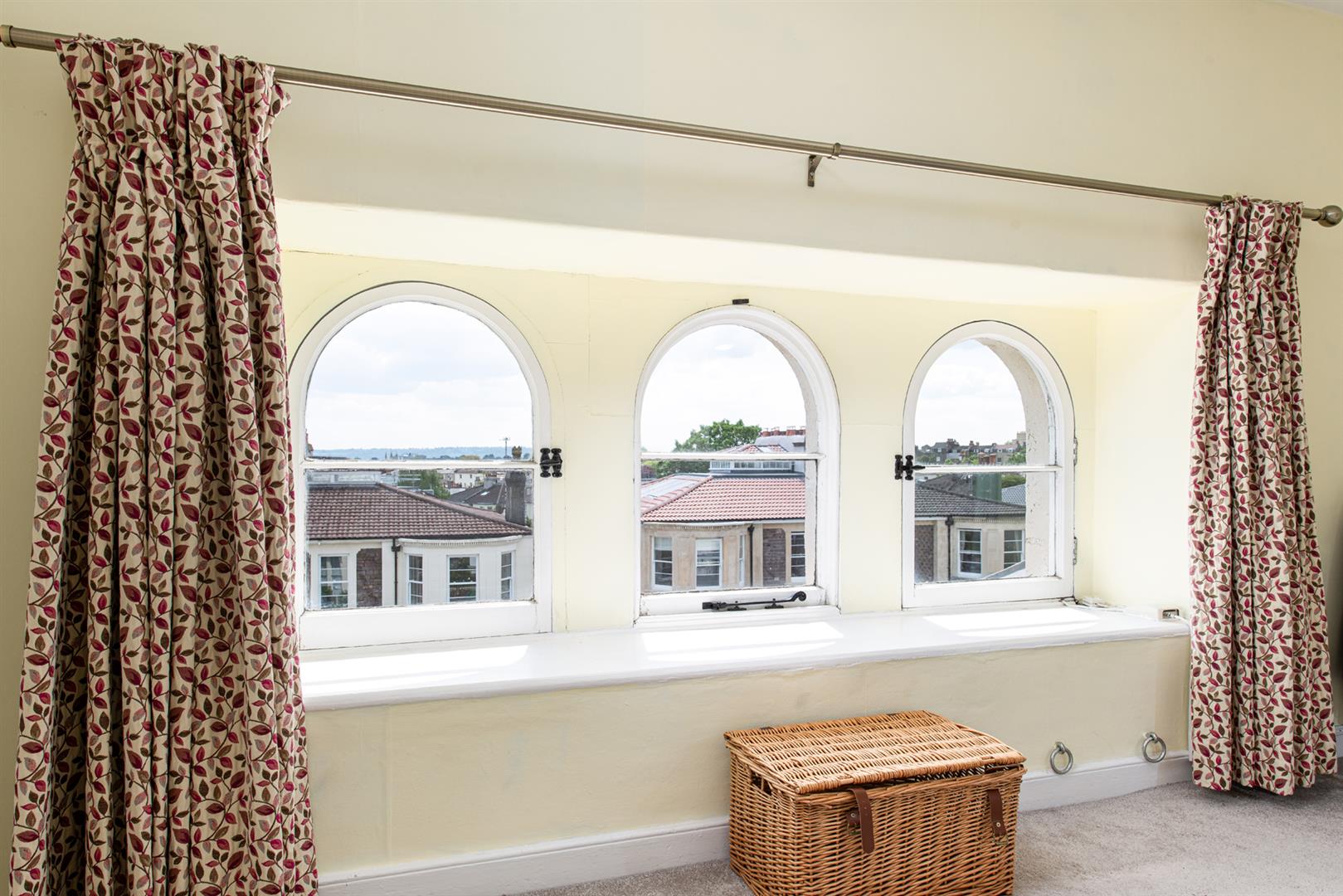 2 bed apartment to rent in Lower Redland Road, Bristol 5