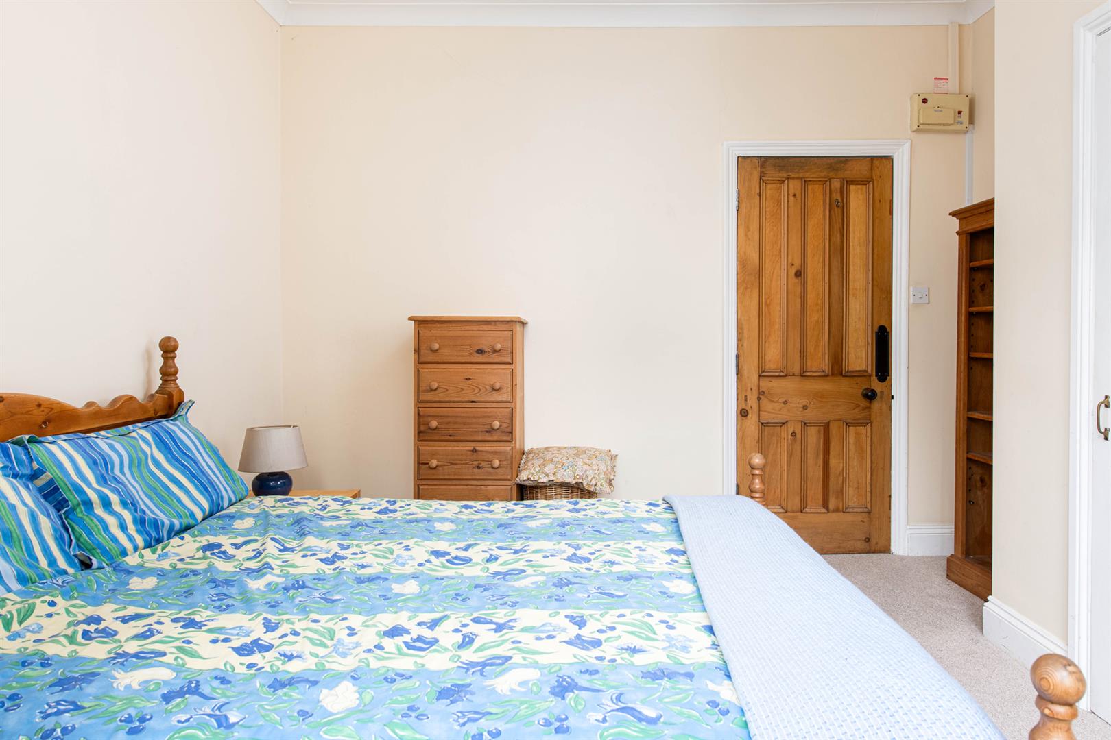 1 bed apartment for sale in College Road, Clifton 11