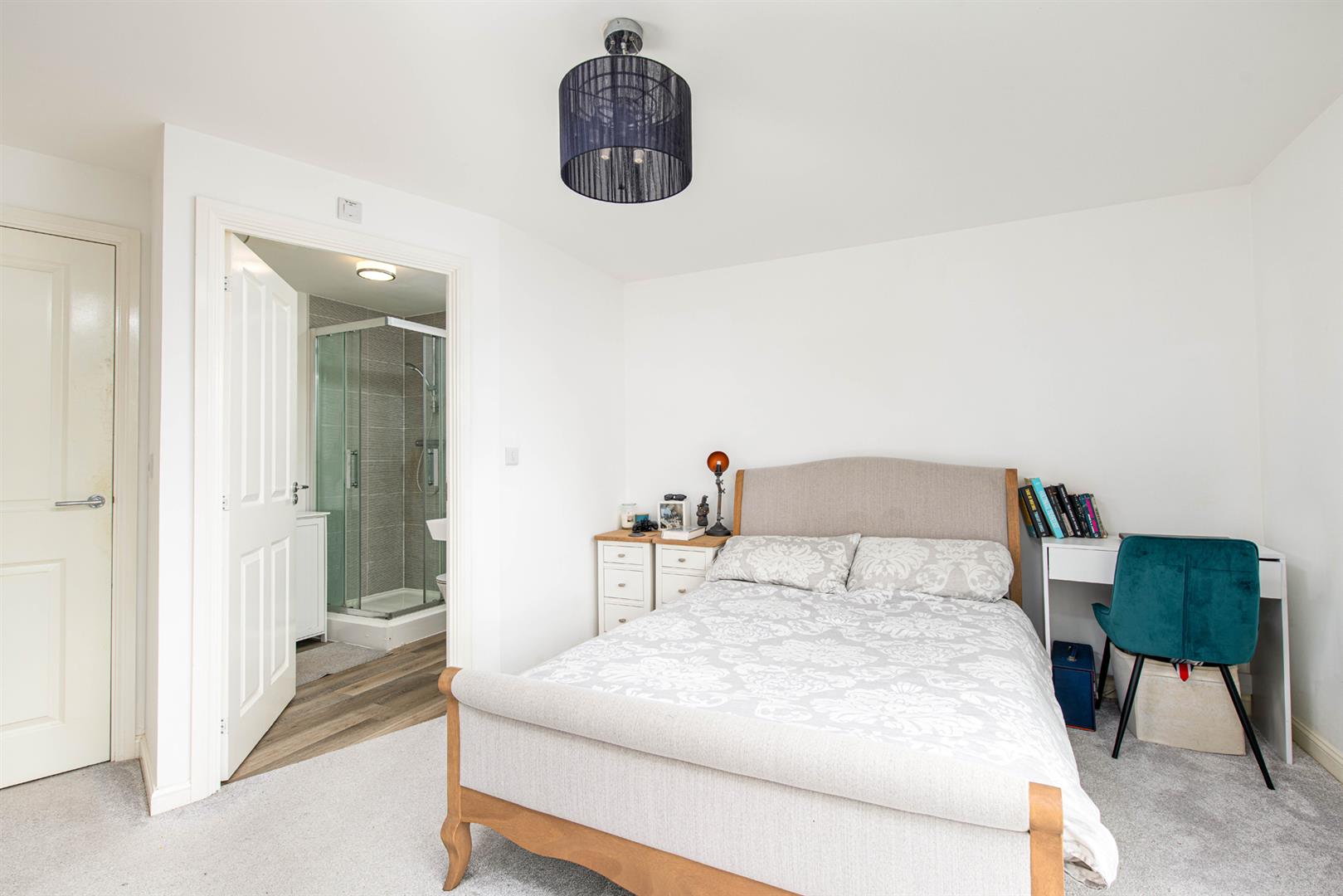 2 bed apartment for sale in Mansell Road, Patchway  - Property Image 6