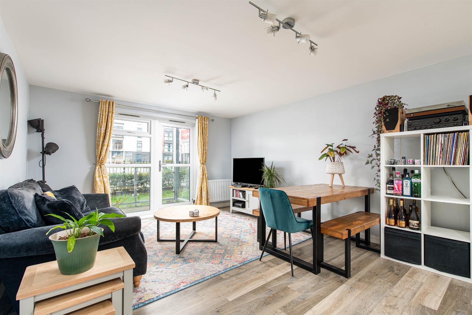 2 bed apartment for sale in Mansell Road, Patchway  - Property Image 2