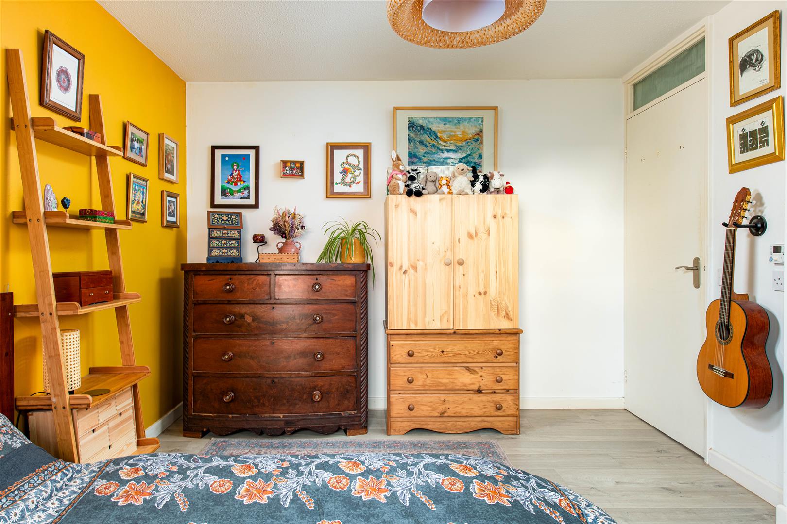 2 bed apartment for sale in Canada Way, Bristol 3