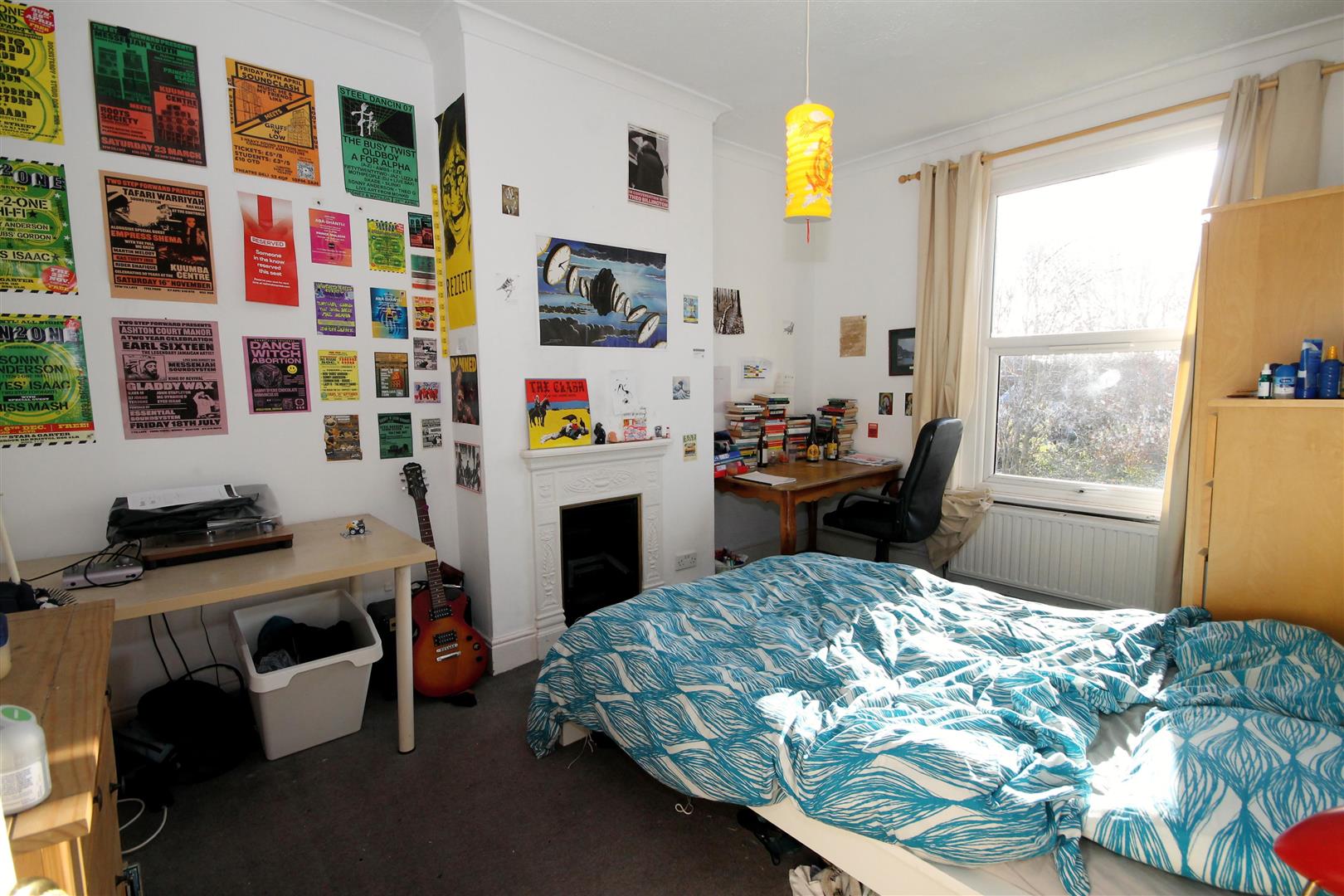 4 bed terraced house to rent in Beaufort Road, Bristol 4