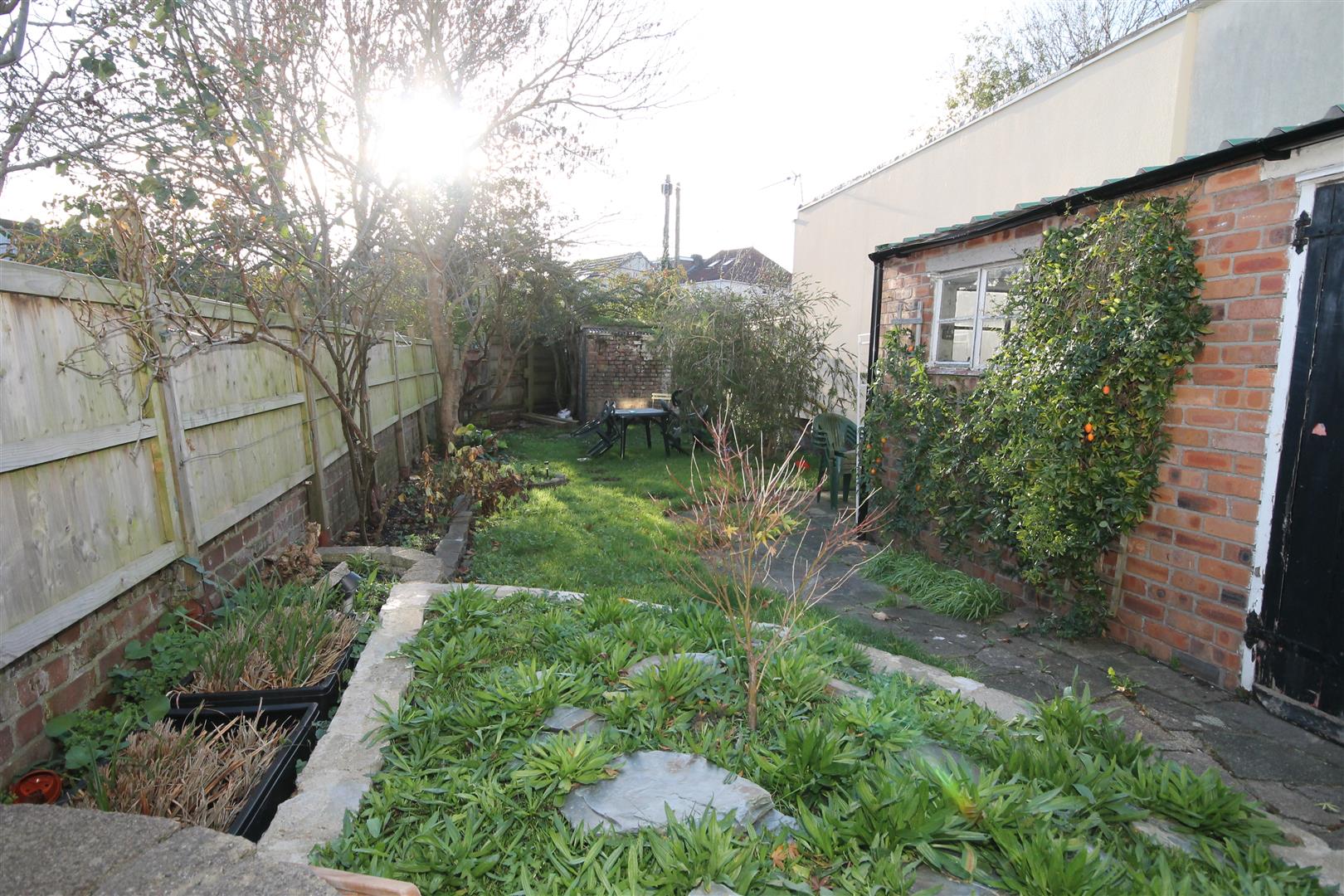 4 bed terraced house to rent in Beaufort Road, Bristol 3