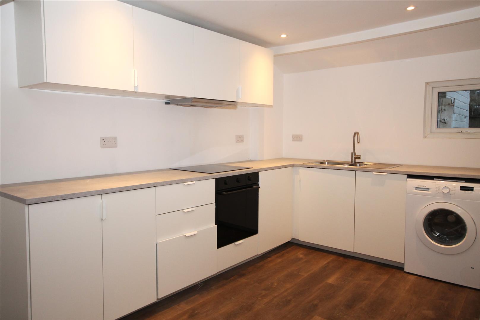 2 bed terraced house to rent in Ellicott Road, Bristol  - Property Image 3