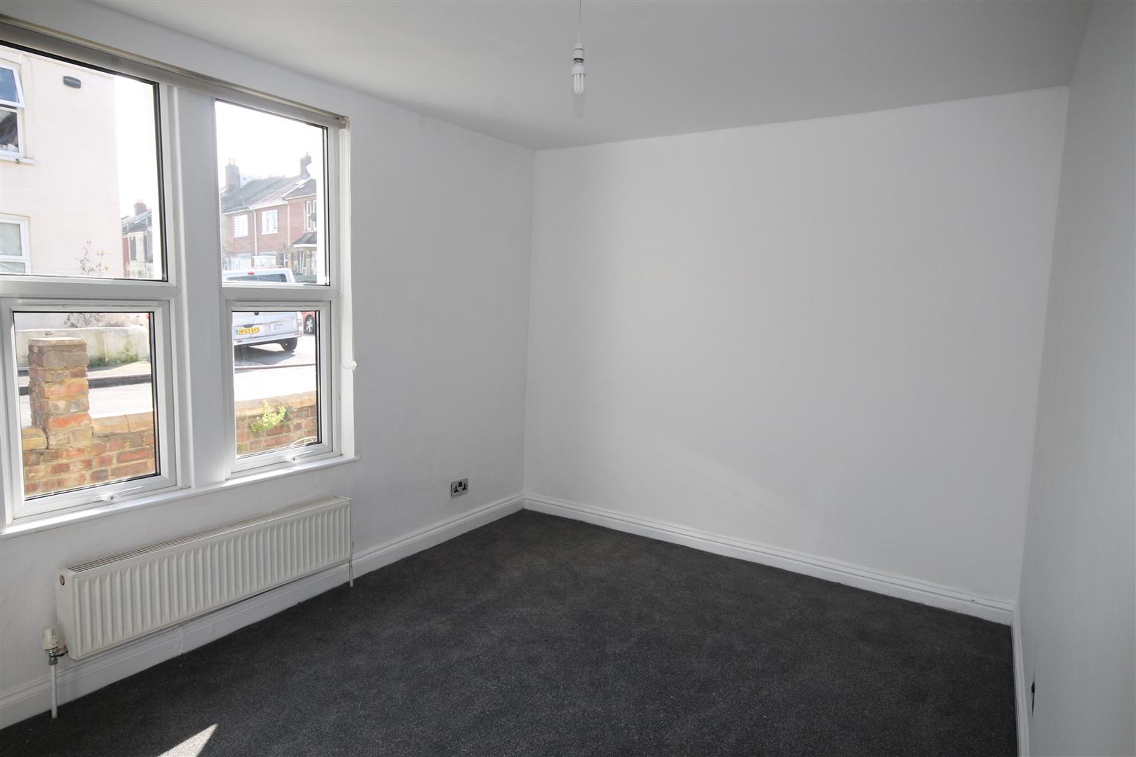 1 bed apartment to rent in Beaufort Street, Bristol 4