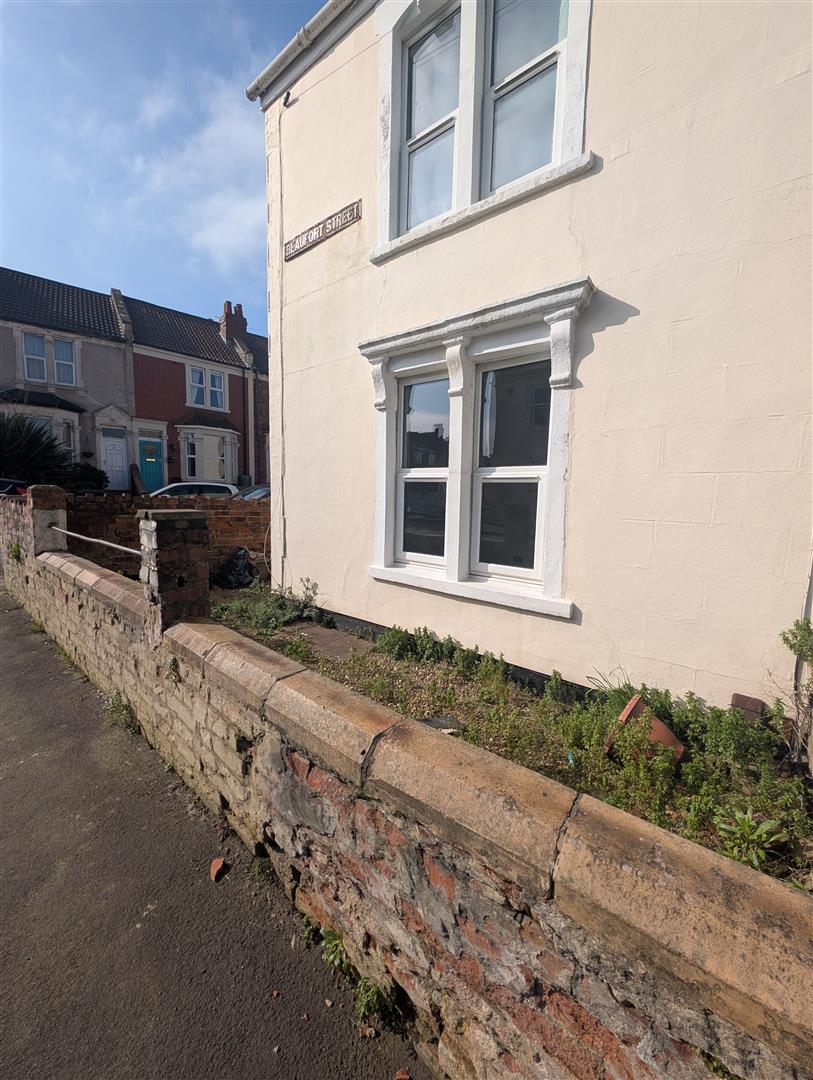 1 bed apartment to rent in Beaufort Street, Bristol 3