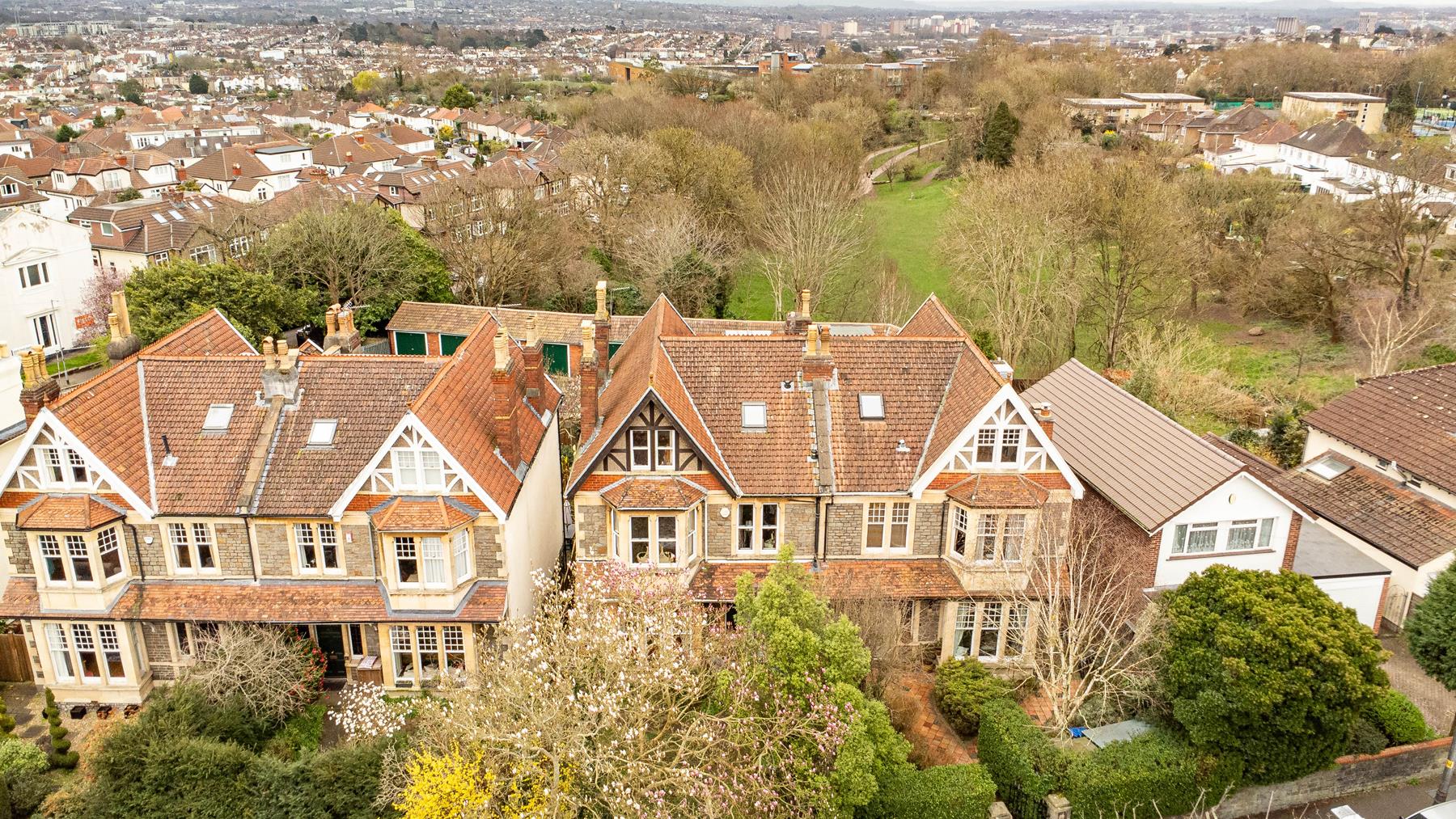 6 bed house for sale in Coldharbour Road, Bristol, BS6