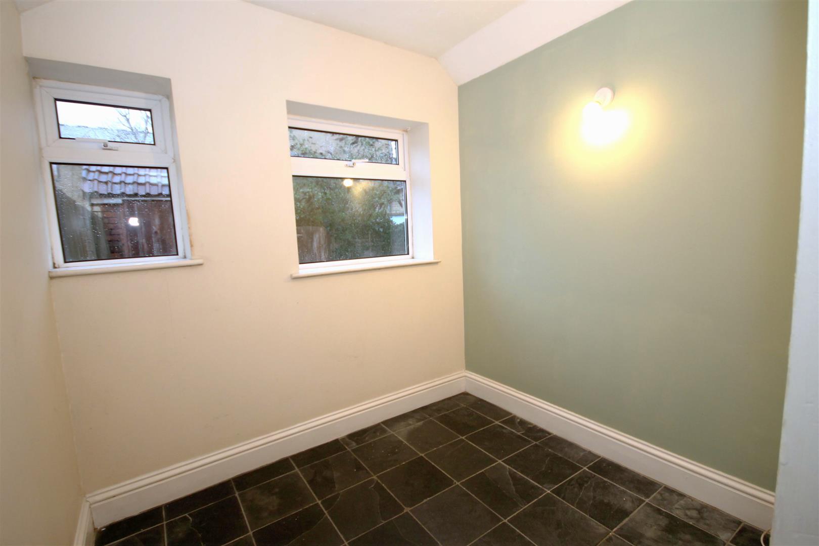 2 bed apartment to rent in South Road, Bristol  - Property Image 8