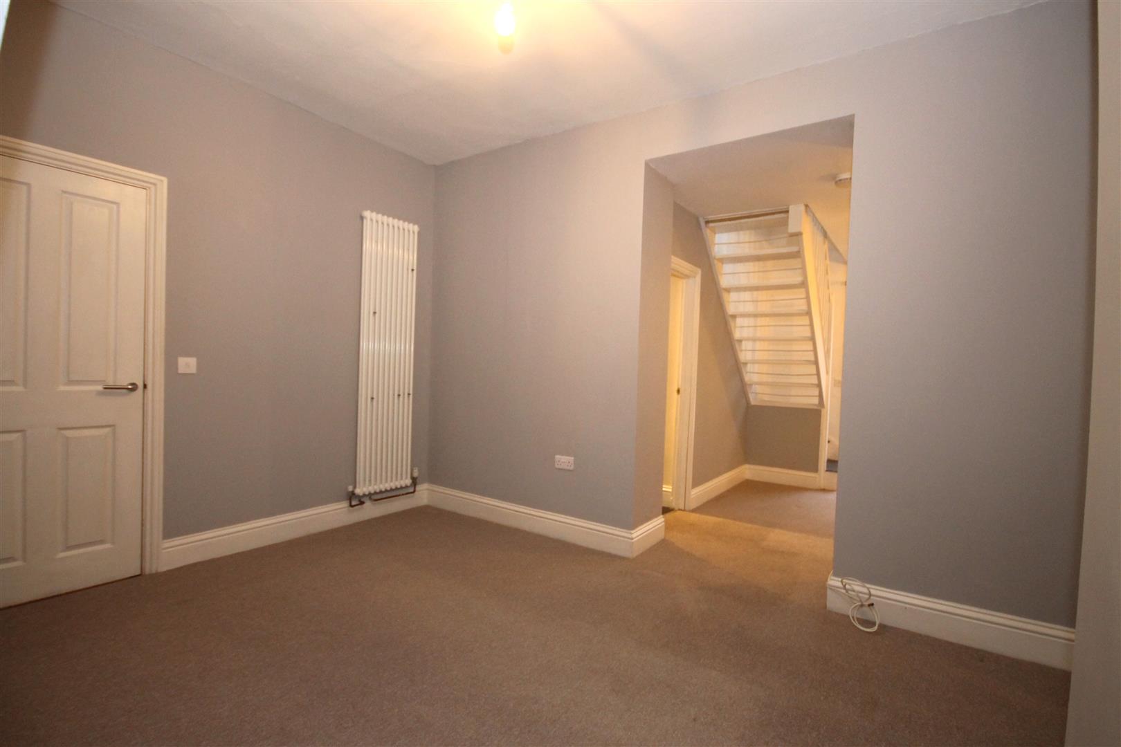 2 bed apartment to rent in South Road, Bristol 6
