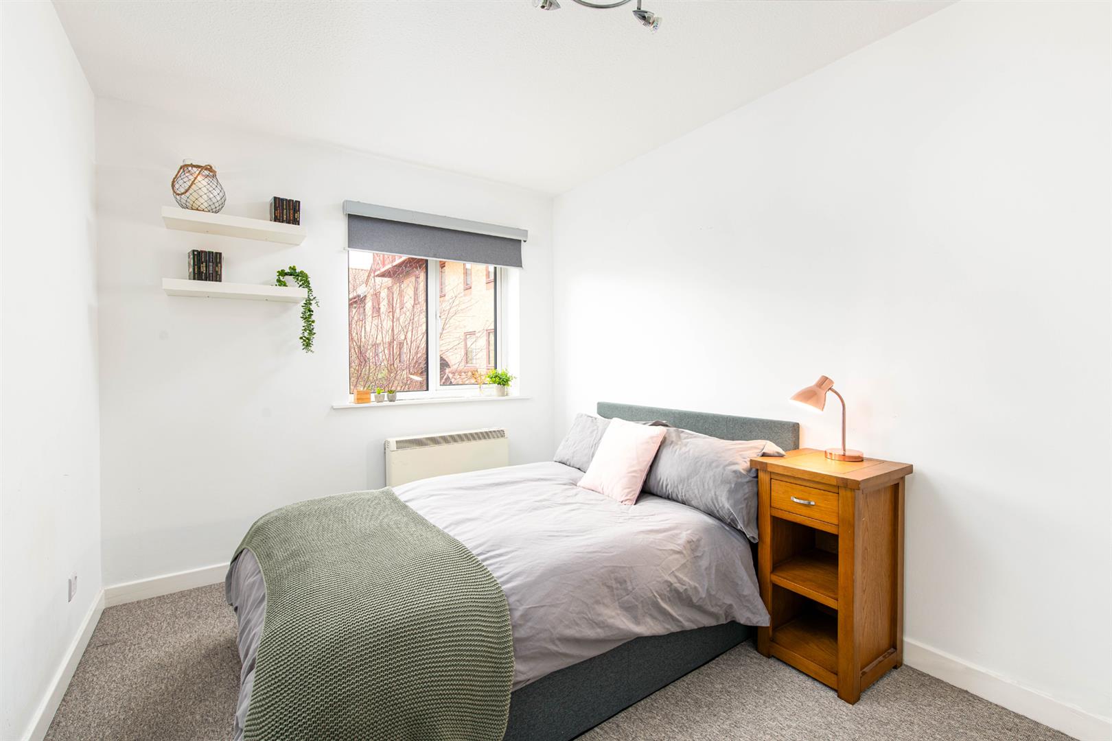2 bed maisonette for sale in Cumberland Close, Bristol 6