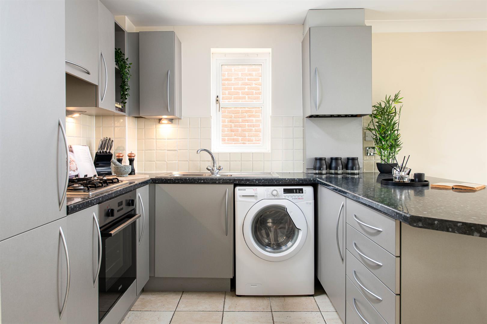 2 bed apartment for sale in Strathearn Drive, Westbury-On-Trym  - Property Image 7