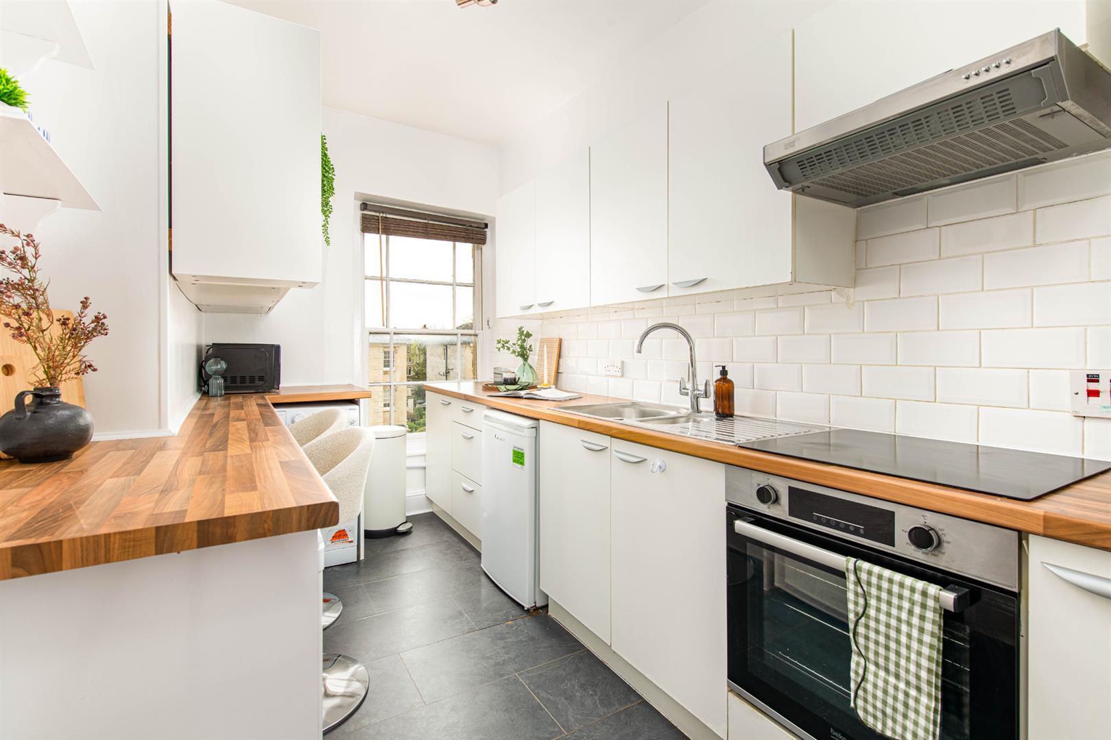 2 bed apartment for sale in Redland Park, Bristol  - Property Image 14