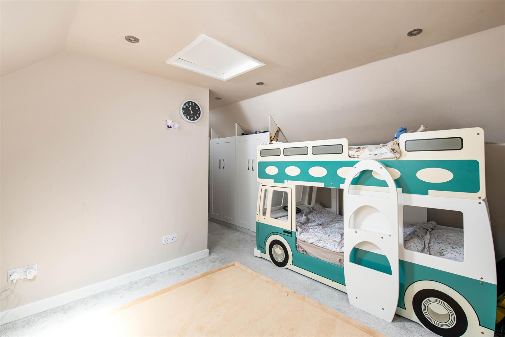 4 bed house for sale in Church Hill, Bristol 10