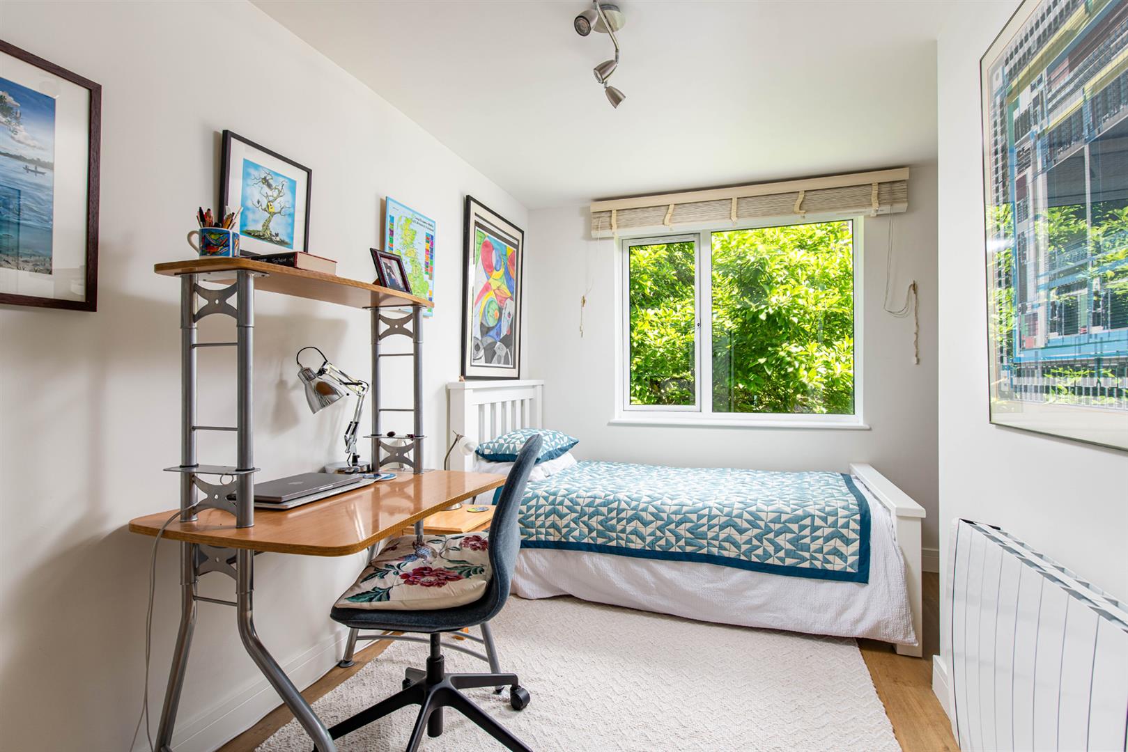 3 bed apartment to rent in Knoll Hill, Bristol 5