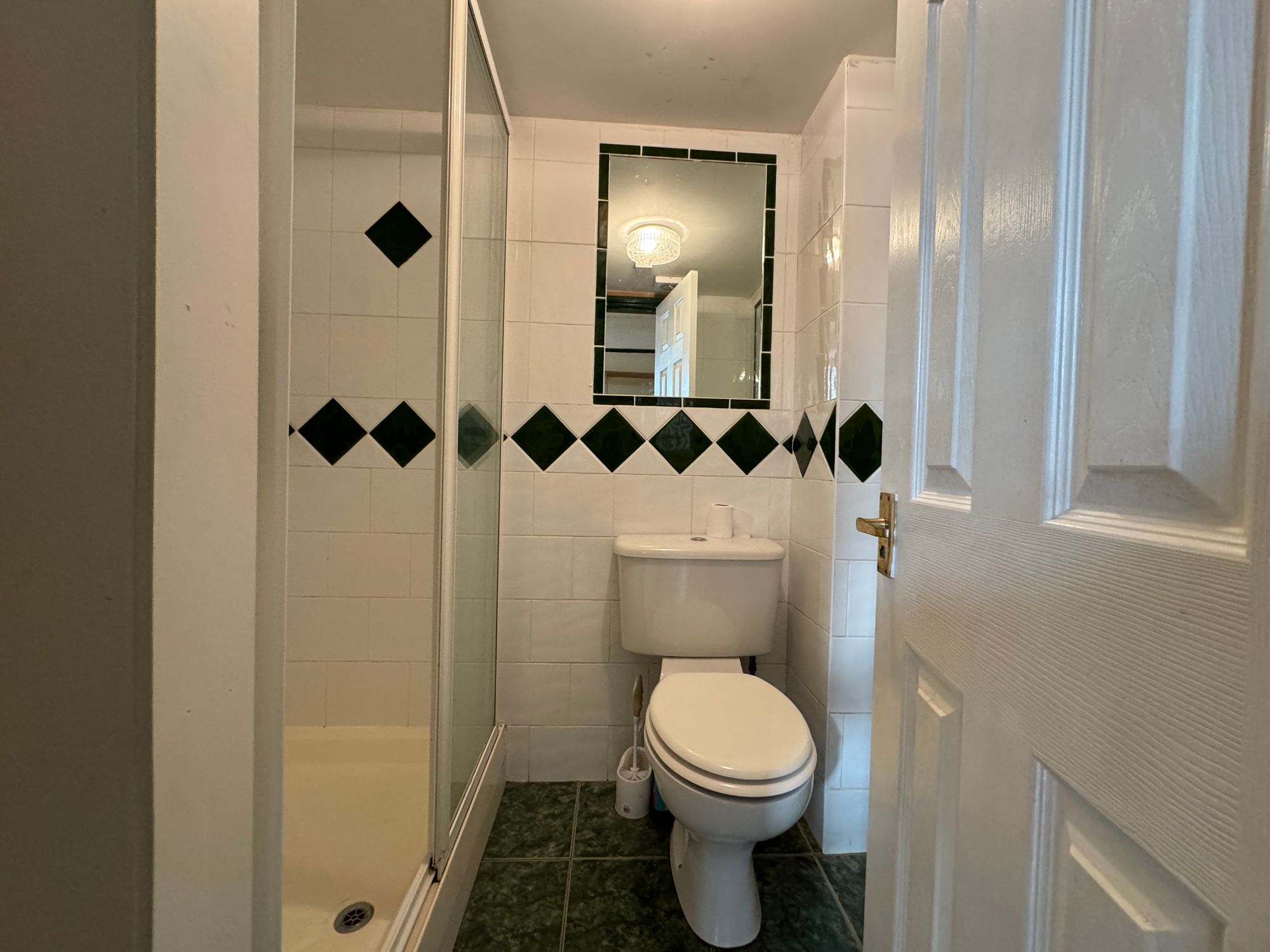 1 bed studio flat to rent in Clifton Terrace, Taunton, TA2 3