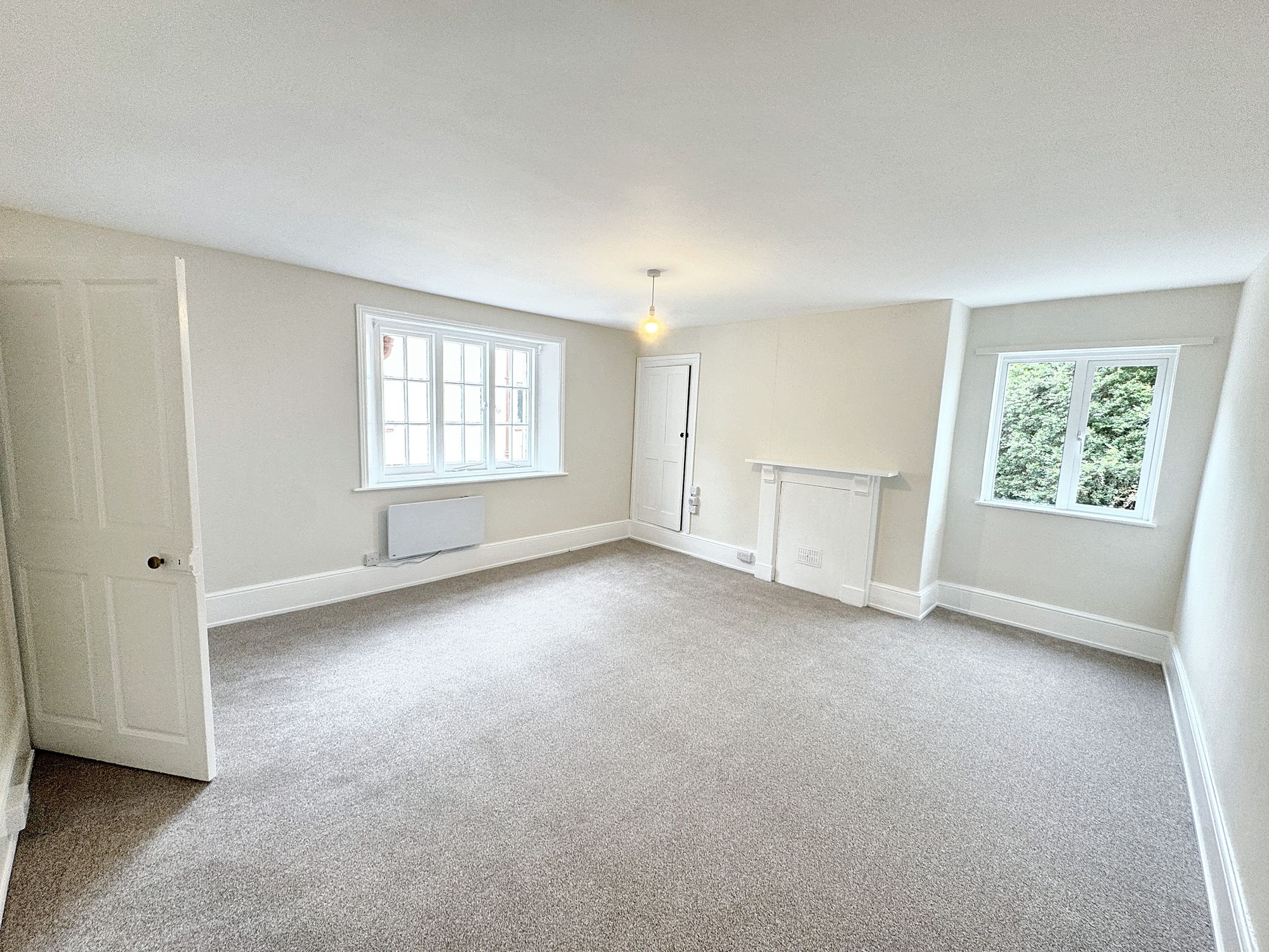 2 bed semi-detached house to rent in Ford Street, Wellington, TA21 1