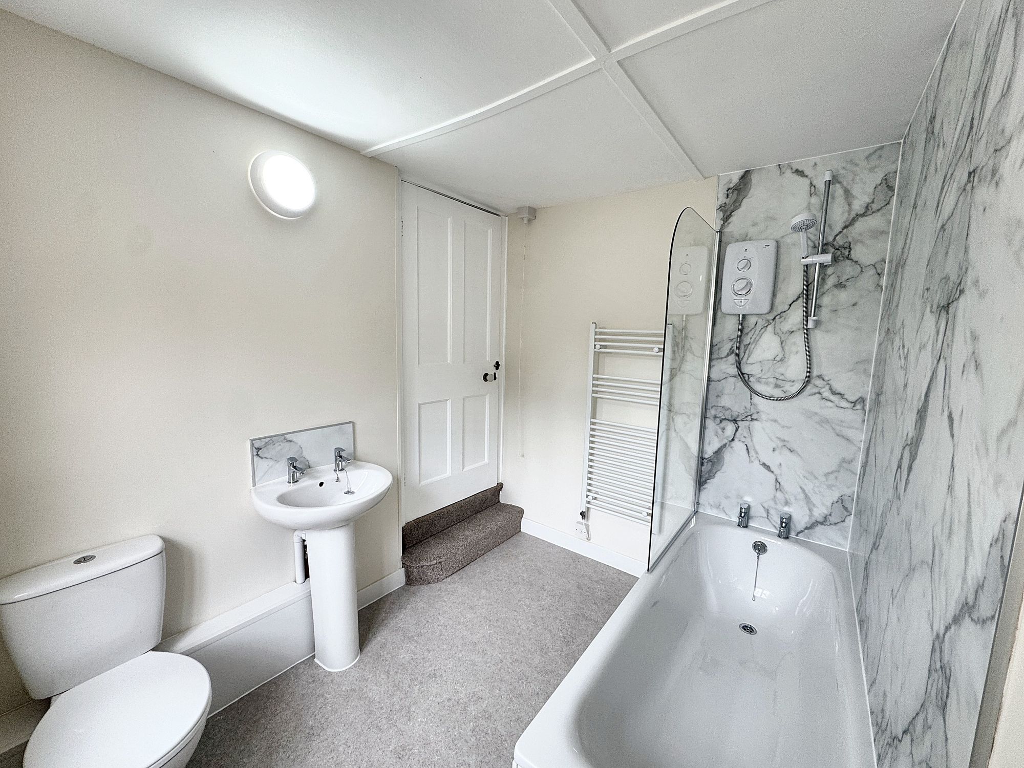 2 bed semi-detached house to rent in Ford Street, Wellington, TA21 6