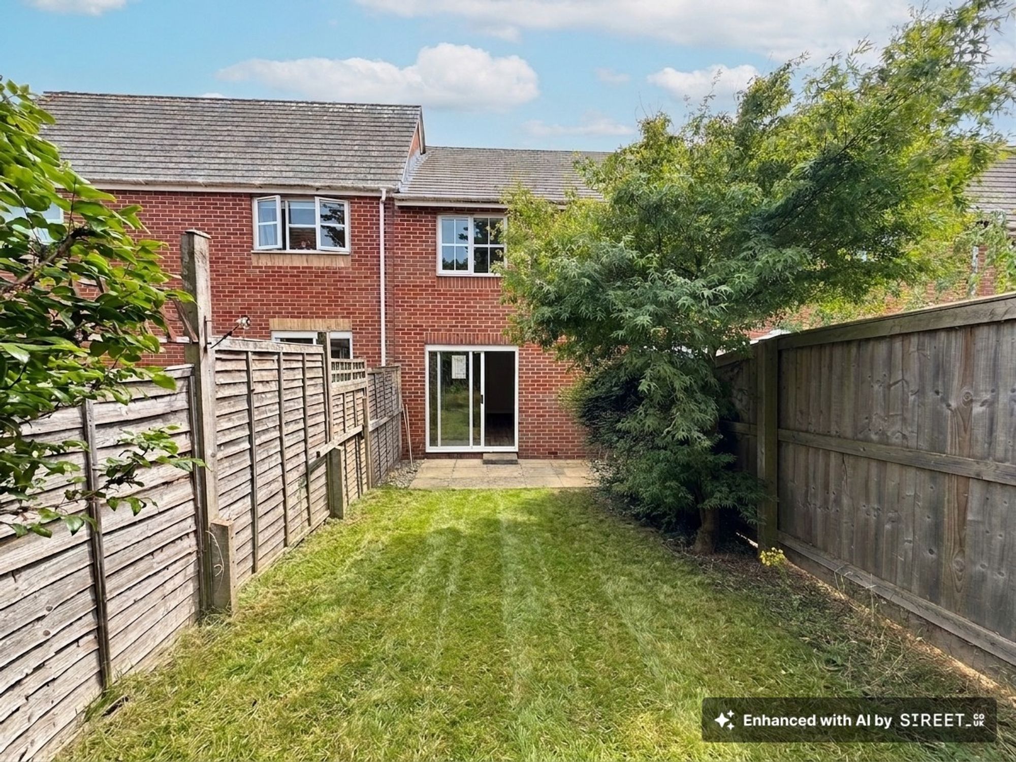 2 bed mid-terraced house to rent in Standfast Place, Taunton, TA2 10